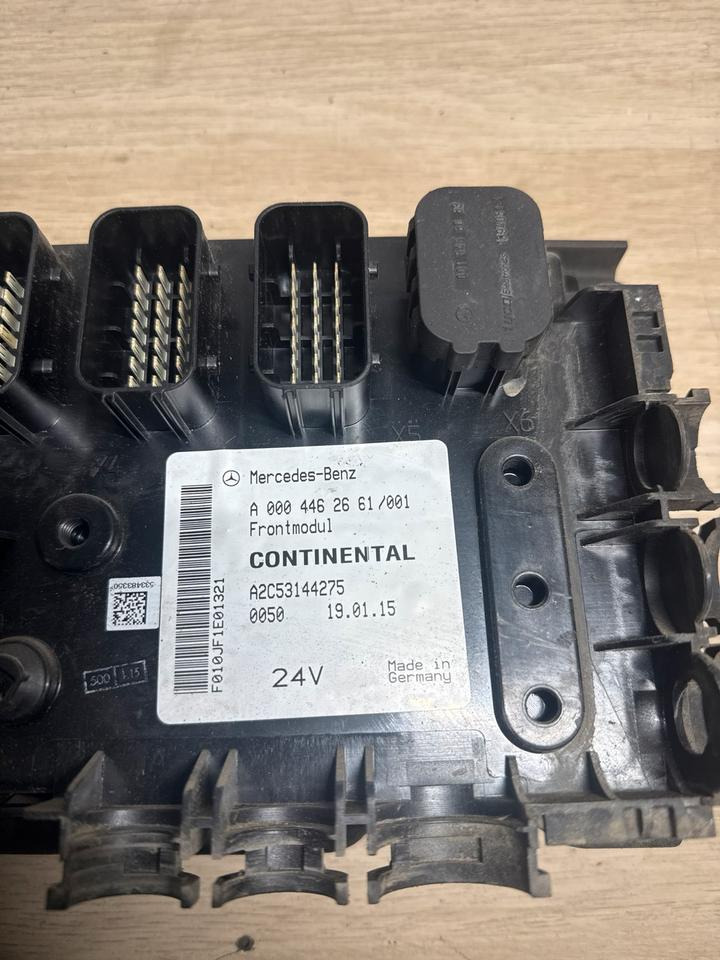 Mercedes Frontmodul CONTINENTAL A0004462661 - وحدة إي سي يو - شاحنة: صورة 3 Mercedes Frontmodul CONTINENTAL A0004462661 - وحدة إي سي يو - شاحنة: صورة 3