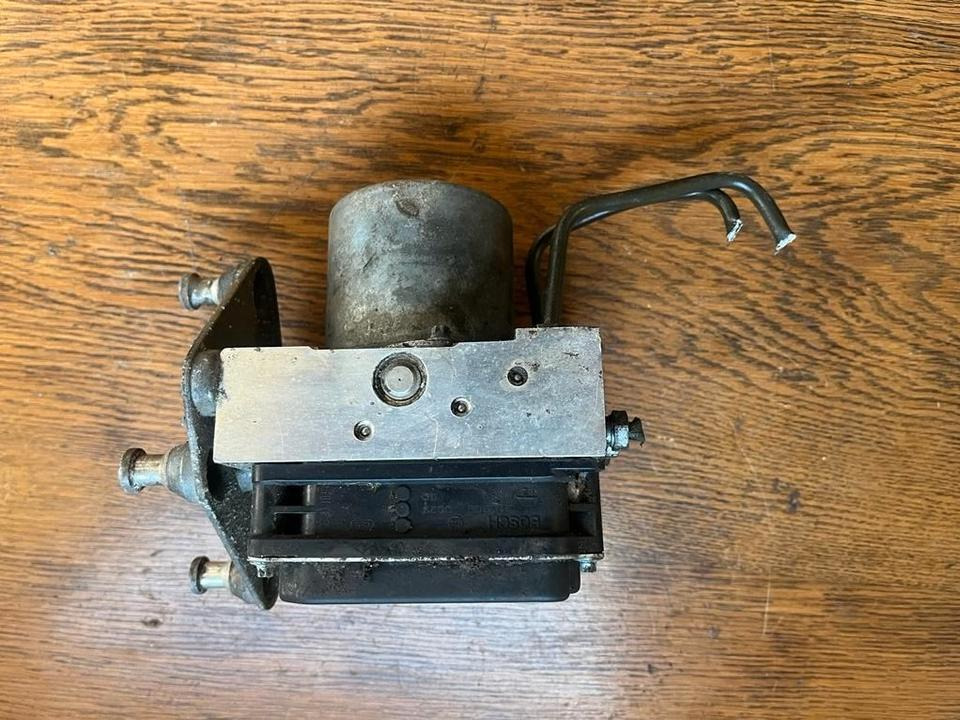Mercedes Vito Hydraulikblock ABS Pumpe A0014468989 - أجهزة هيدروليكية - شاحنة: صورة 5 Mercedes Vito Hydraulikblock ABS Pumpe A0014468989 - أجهزة هيدروليكية - شاحنة: صورة 5