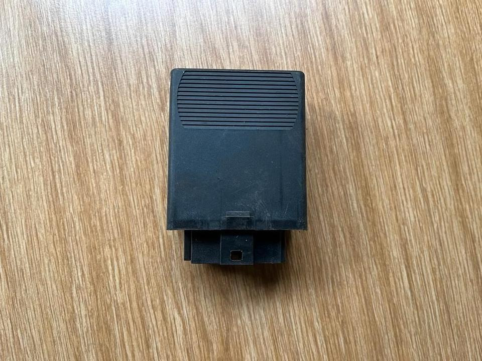 Mercedes W638 Vito Steuergerät Blinkermodul Relais 0165452332 - وحدة إي سي يو - شاحنة: صورة 4 Mercedes W638 Vito Steuergerät Blinkermodul Relais 0165452332 - وحدة إي سي يو - شاحنة: صورة 4