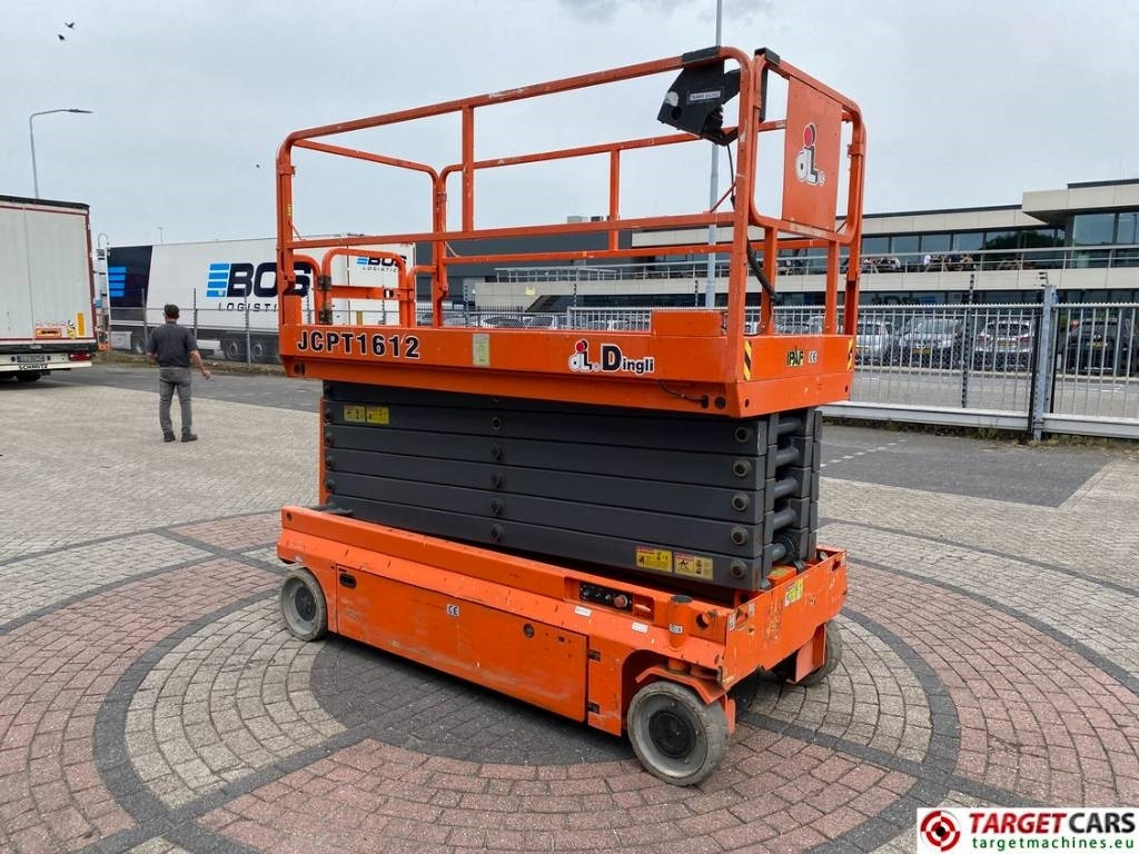 Dingli JCPT1612DC Electric Scissor Work Lift 1570cm - مرفاع مقصي: صورة 2 Dingli JCPT1612DC Electric Scissor Work Lift 1570cm - مرفاع مقصي: صورة 2