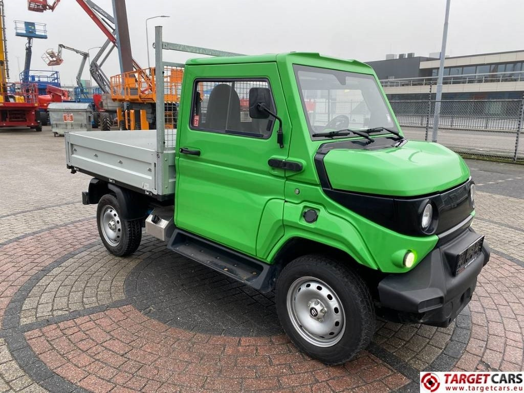 Evum ACAR Electric UTV 4x4 Open Platform Van - مركبة الخدمات الكهربائية: صورة 2 Evum ACAR Electric UTV 4x4 Open Platform Van - مركبة الخدمات الكهربائية: صورة 2