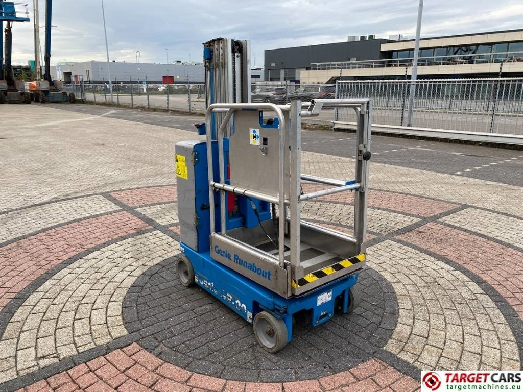 Genie GR-20 RunAbout El Vertical Mast Work Lift 802cm - مرفاع بصاري عمودي: صورة 2 Genie GR-20 RunAbout El Vertical Mast Work Lift 802cm - مرفاع بصاري عمودي: صورة 2