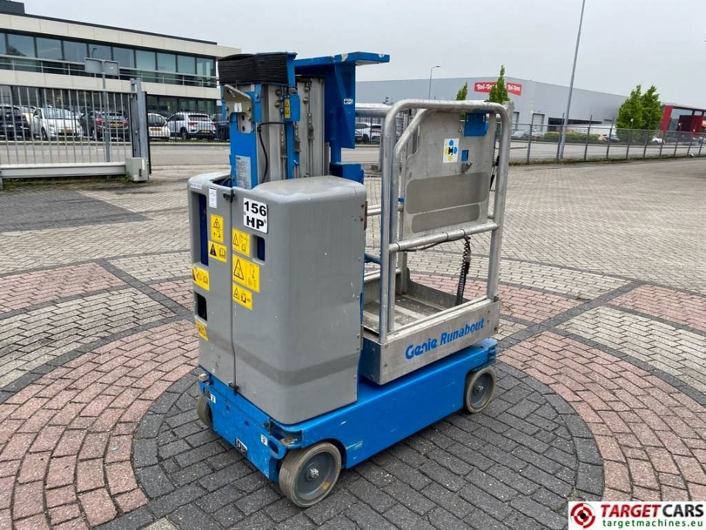 Genie GR15 Runabout Electric Vertical Mast Lift 652cm - مرفاع بصاري عمودي: صورة 3 Genie GR15 Runabout Electric Vertical Mast Lift 652cm - مرفاع بصاري عمودي: صورة 3