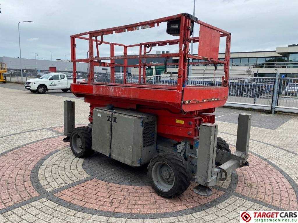 Genie GS-2669RT Diesel 4x4 Scissor 2669 Work Lift 1000cm - مرفاع مقصي: صورة 2 Genie GS-2669RT Diesel 4x4 Scissor 2669 Work Lift 1000cm - مرفاع مقصي: صورة 2