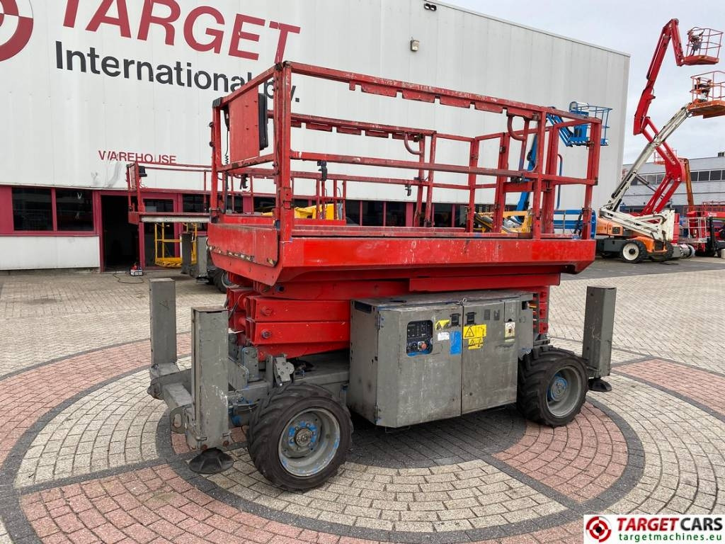 Genie GS-2669RT Diesel 4x4 Scissor 2669 Work Lift 1000cm - مرفاع مقصي: صورة 1 Genie GS-2669RT Diesel 4x4 Scissor 2669 Work Lift 1000cm - مرفاع مقصي: صورة 1