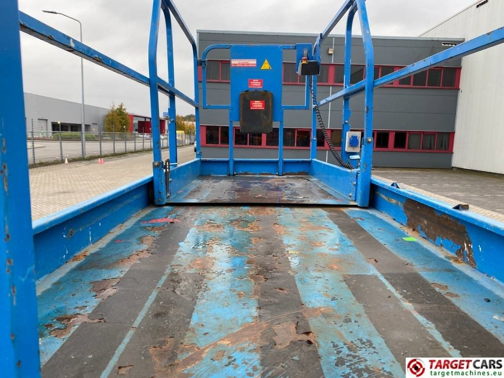 تأجير Genie GS-4047 Electric Scissor Work Lift 1389cm  Genie GS-4047 Electric Scissor Work Lift 1389cm: صورة 8