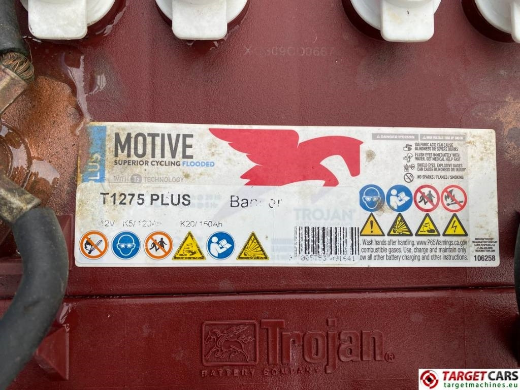 تأجير Genie GS-4047 Electric Scissor Work Lift 1389cm  Genie GS-4047 Electric Scissor Work Lift 1389cm: صورة 15