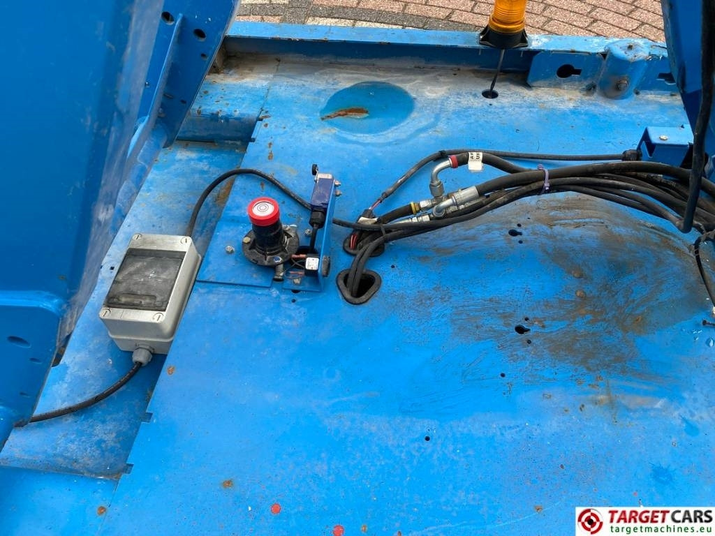 تأجير Genie GS-4047 Electric Scissor Work Lift 1389cm  Genie GS-4047 Electric Scissor Work Lift 1389cm: صورة 29