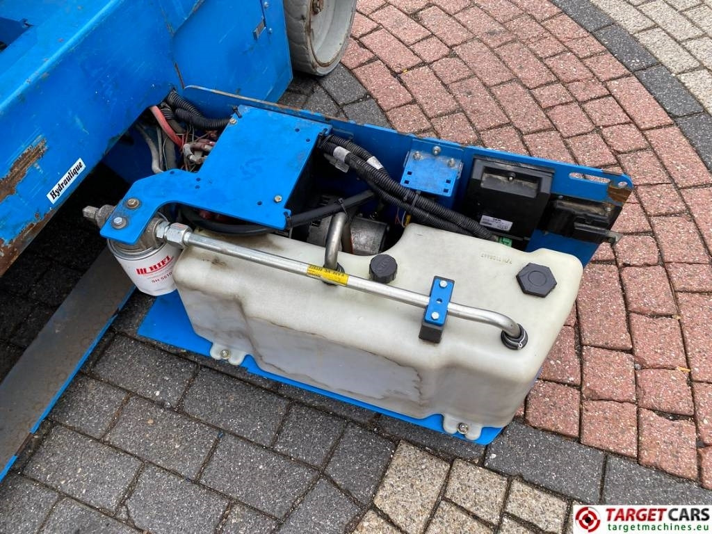 تأجير Genie GS-4047 Electric Scissor Work Lift 1389cm  Genie GS-4047 Electric Scissor Work Lift 1389cm: صورة 13