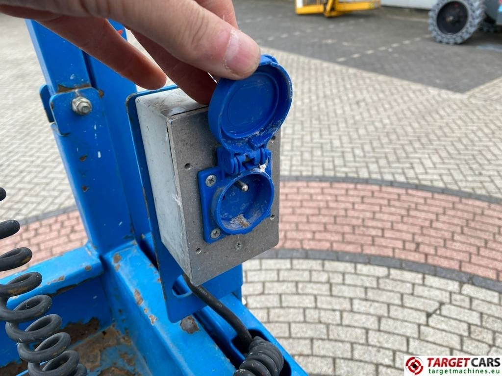 تأجير Genie GS-4047 Electric Scissor Work Lift 1389cm  Genie GS-4047 Electric Scissor Work Lift 1389cm: صورة 24