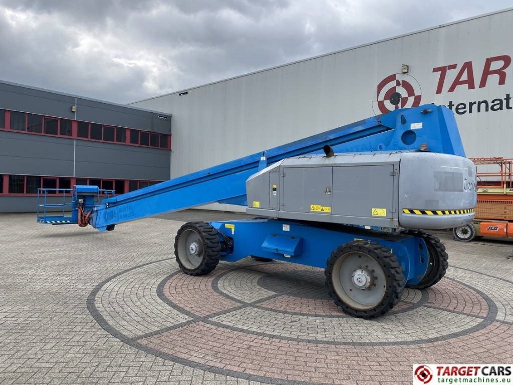 مرفاع تلسكوبي Genie S-100HD Telescopic 4x4x4 Diesel Boom Lift 3248cm: صورة 40