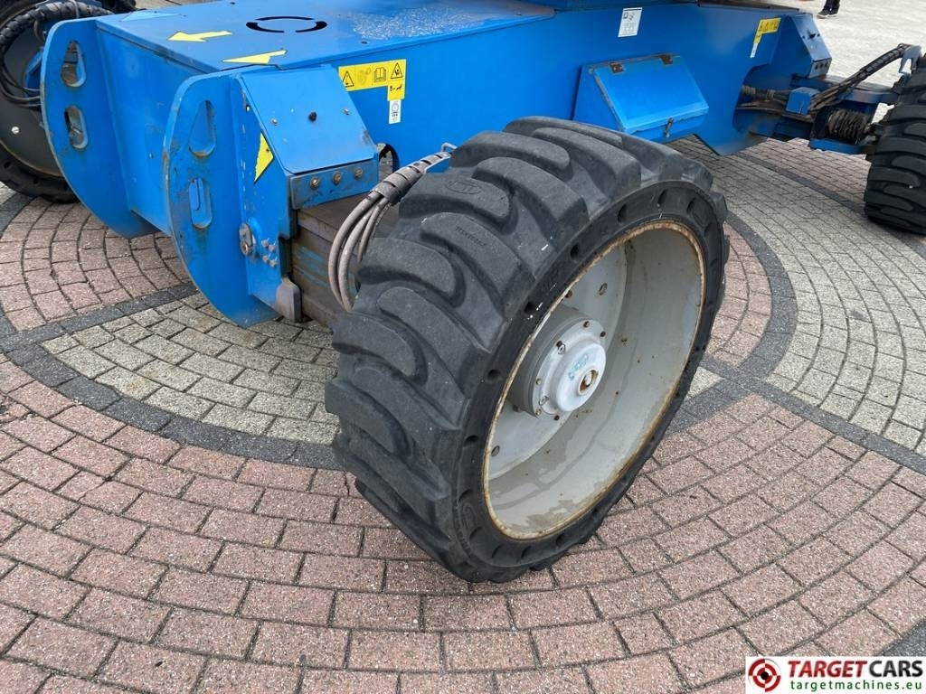 مرفاع تلسكوبي Genie S-100HD Telescopic 4x4x4 Diesel Boom Lift 3248cm: صورة 21
