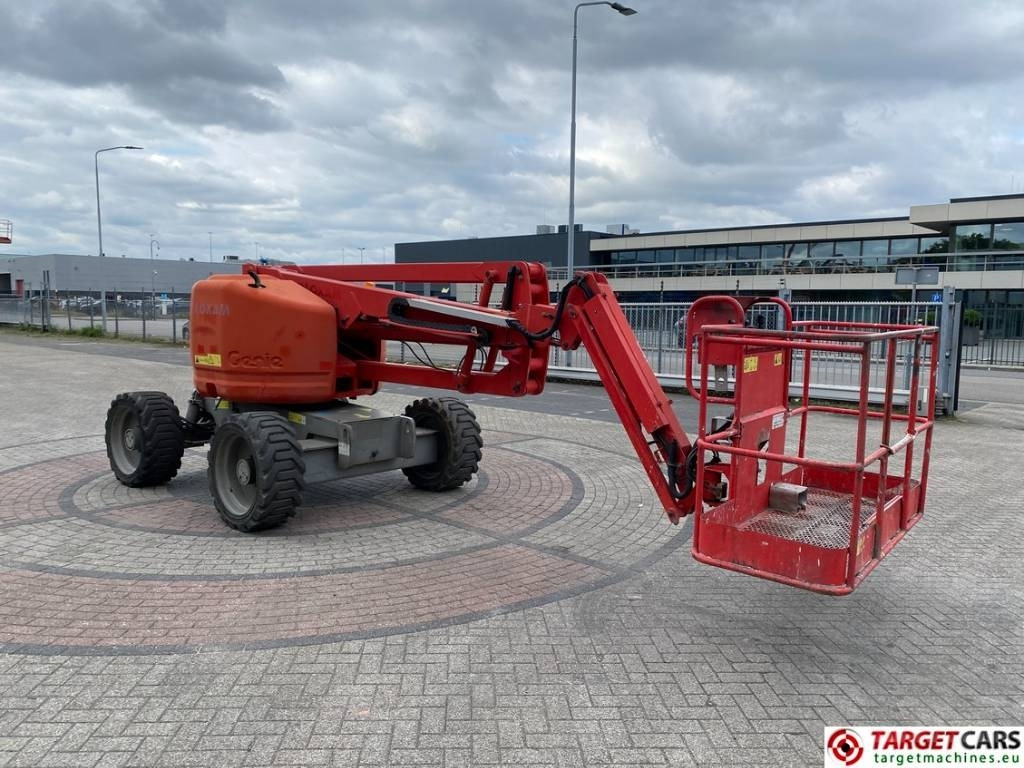 Genie Z-45/25J RT Articulated 4x4 Diesel Boom Lift 15.8M - مرفاع مفصلي: صورة 2 Genie Z-45/25J RT Articulated 4x4 Diesel Boom Lift 15.8M - مرفاع مفصلي: صورة 2