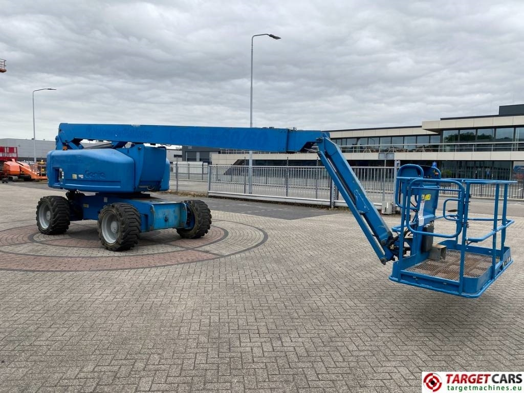 Genie Z-80/60 Articulated 4x4x4 Diesel Boom Lift 2577cm - مرفاع مفصلي: صورة 2 Genie Z-80/60 Articulated 4x4x4 Diesel Boom Lift 2577cm - مرفاع مفصلي: صورة 2