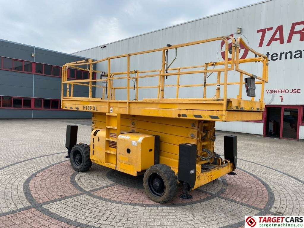 Haulotte H18SXL Diesel 4x4 Scissor Work Lift 1800cm - مرفاع مقصي: صورة 4 Haulotte H18SXL Diesel 4x4 Scissor Work Lift 1800cm - مرفاع مقصي: صورة 4