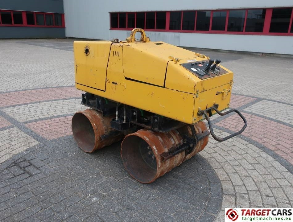 JCB Vibromax VM1500 Trench Compactor Roller 85cm - رَصَّاص الطرق: صورة 4 JCB Vibromax VM1500 Trench Compactor Roller 85cm - رَصَّاص الطرق: صورة 4