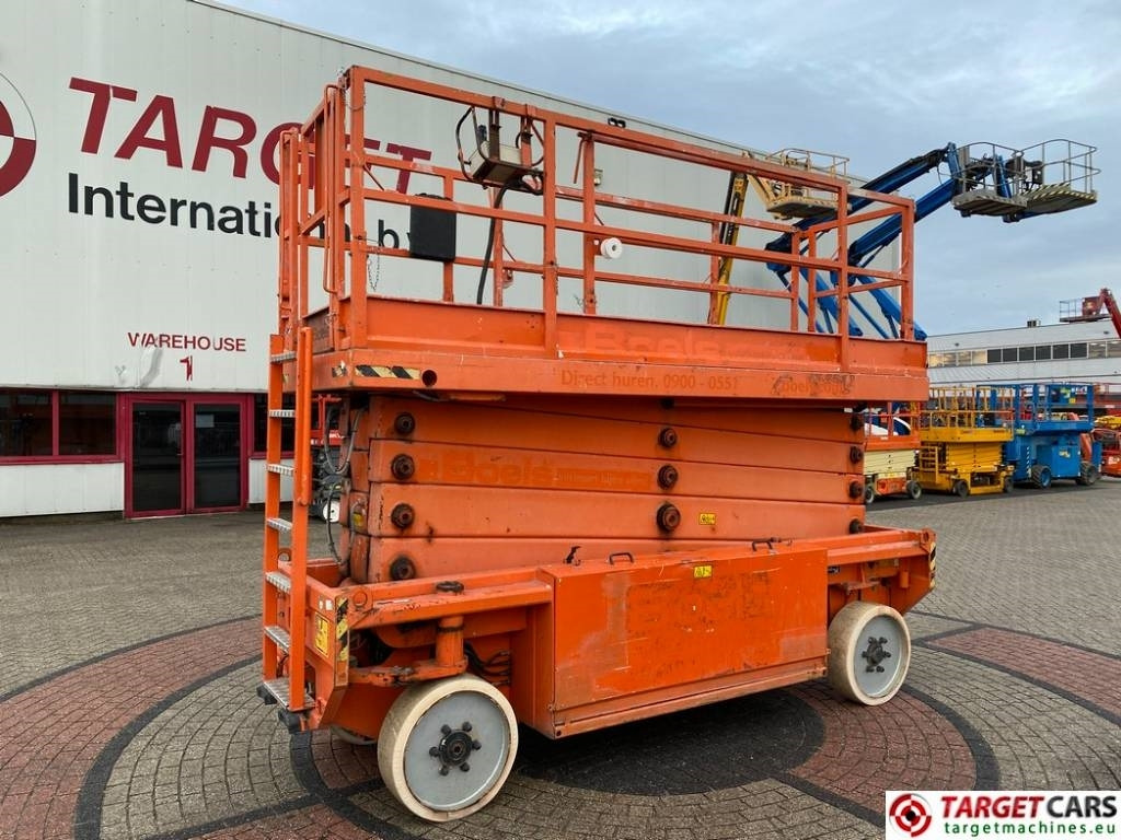 JLG 153-12 Electric Scissor Work Lift 1730cm - مرفاع مقصي: صورة 1 JLG 153-12 Electric Scissor Work Lift 1730cm - مرفاع مقصي: صورة 1