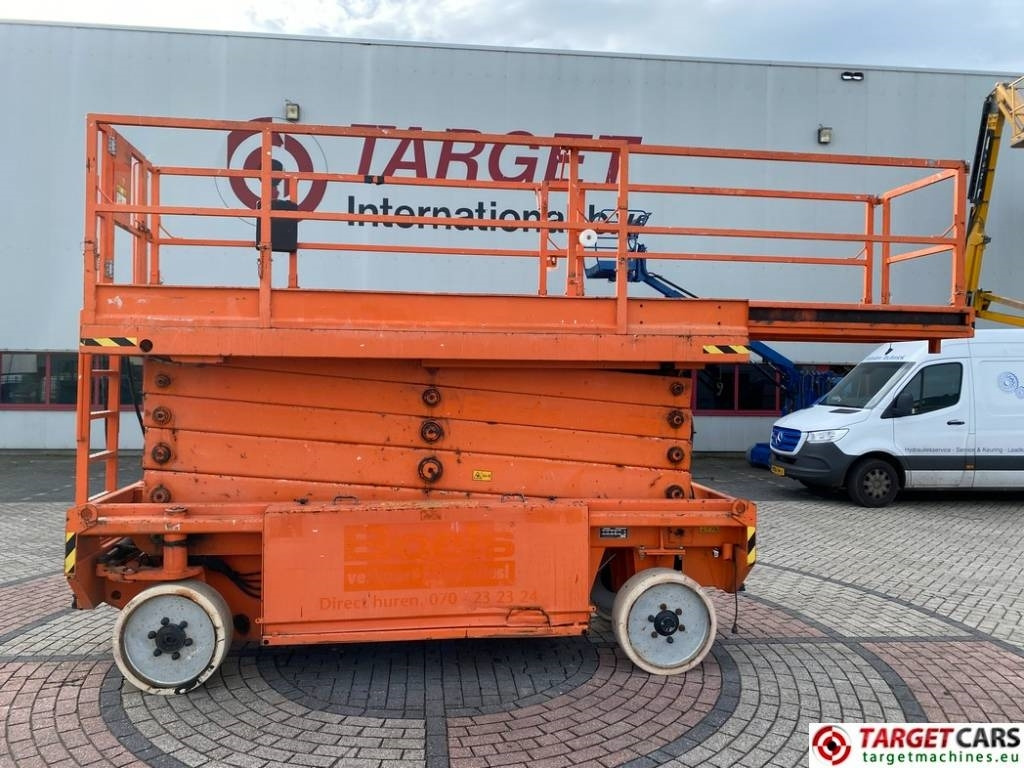 JLG 153-12 Liftlux Electric Scissor Work Lift 1730cm - مرفاع مقصي: صورة 5 JLG 153-12 Liftlux Electric Scissor Work Lift 1730cm - مرفاع مقصي: صورة 5