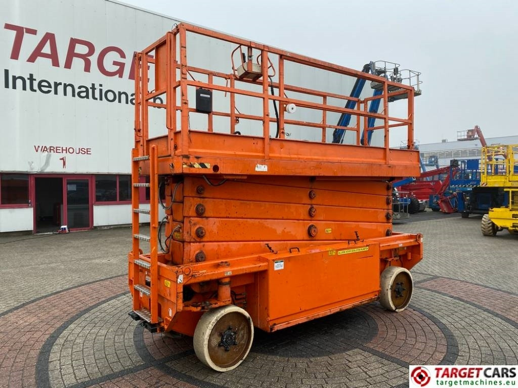 JLG 153-12 Liftlux Electric Scissor Work Lift 1730cm - مرفاع مقصي: صورة 1 JLG 153-12 Liftlux Electric Scissor Work Lift 1730cm - مرفاع مقصي: صورة 1