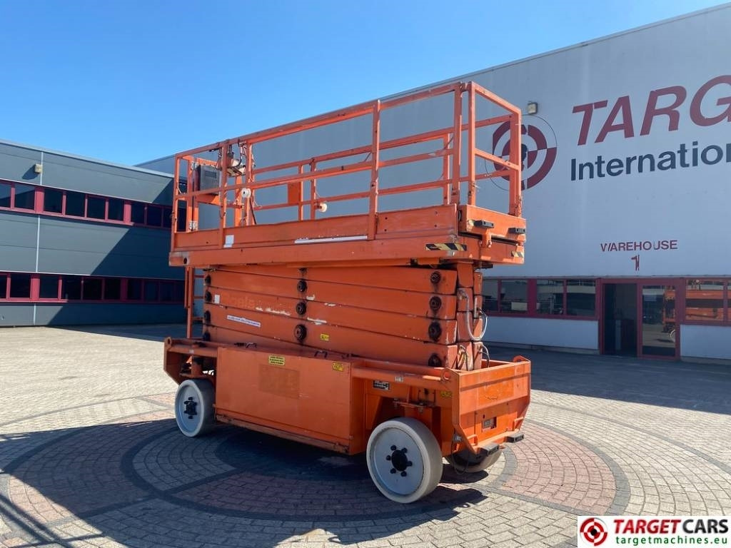JLG 153-12 Liftlux Electric Scissor Work Lift 1730cm - مرفاع مقصي: صورة 4 JLG 153-12 Liftlux Electric Scissor Work Lift 1730cm - مرفاع مقصي: صورة 4