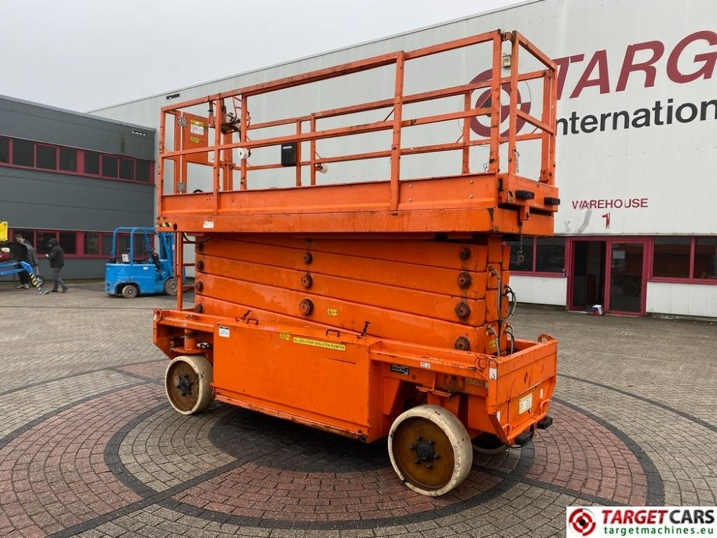 JLG 153-12 Liftlux Electric Scissor Work Lift 1730cm - مرفاع مقصي: صورة 4 JLG 153-12 Liftlux Electric Scissor Work Lift 1730cm - مرفاع مقصي: صورة 4