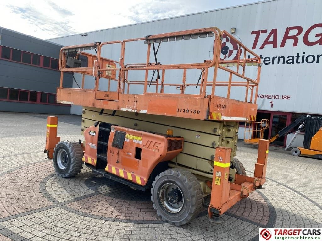 JLG 4394RT Diesel 4x4 Scissor Work Lift 1511cm - مرفاع مقصي: صورة 4 JLG 4394RT Diesel 4x4 Scissor Work Lift 1511cm - مرفاع مقصي: صورة 4