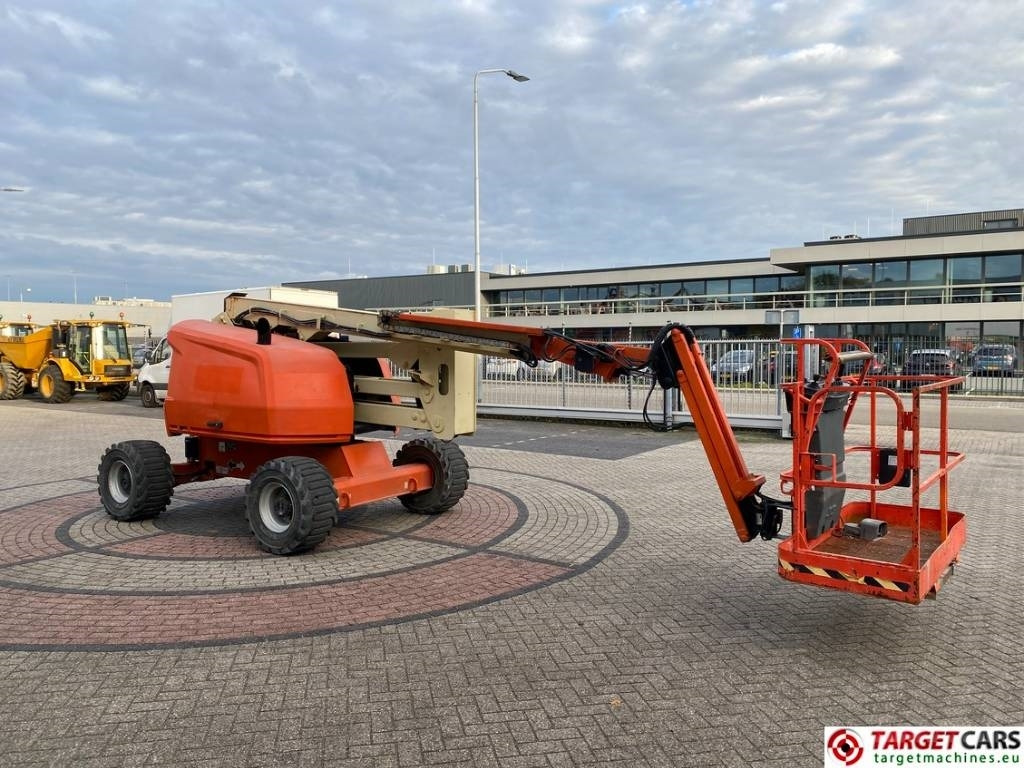 JLG 520AJ Articulated 4x4 Diesel Boom Work Lift 1800cm - مرفاع مفصلي: صورة 2 JLG 520AJ Articulated 4x4 Diesel Boom Work Lift 1800cm - مرفاع مفصلي: صورة 2