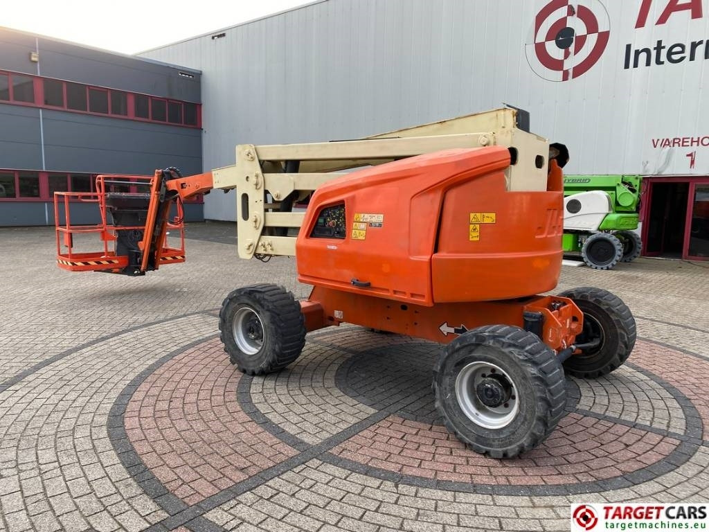 JLG 520AJ Articulated 4x4 Diesel Boom Work Lift 1800cm - مرفاع مفصلي: صورة 4 JLG 520AJ Articulated 4x4 Diesel Boom Work Lift 1800cm - مرفاع مفصلي: صورة 4