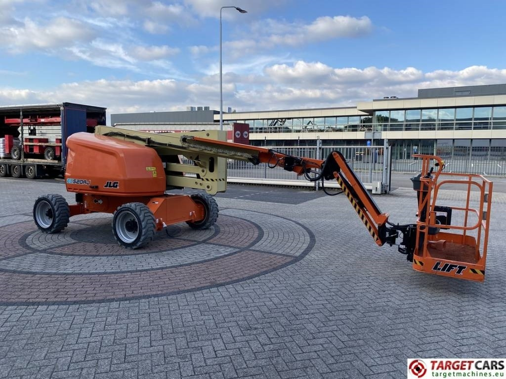 JLG EC520AJ Electric Articulated Boom Work Lift 1800cm - مرفاع مفصلي: صورة 2 JLG EC520AJ Electric Articulated Boom Work Lift 1800cm - مرفاع مفصلي: صورة 2