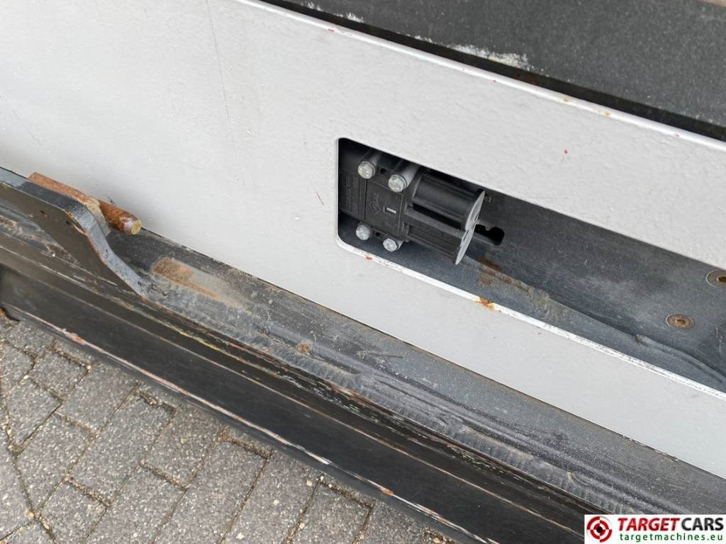 جرار خدمات بلدية Linde P250 Tow Tug Truck Tractor Electric 80V Max 25T: صورة 13 جرار خدمات بلدية Linde P250 Tow Tug Truck Tractor Electric 80V Max 25T: صورة 13