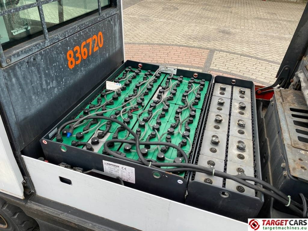 جرار خدمات بلدية Linde P250 Tow Tug Truck Tractor Electric 80V Max 25T: صورة 15 جرار خدمات بلدية Linde P250 Tow Tug Truck Tractor Electric 80V Max 25T: صورة 15