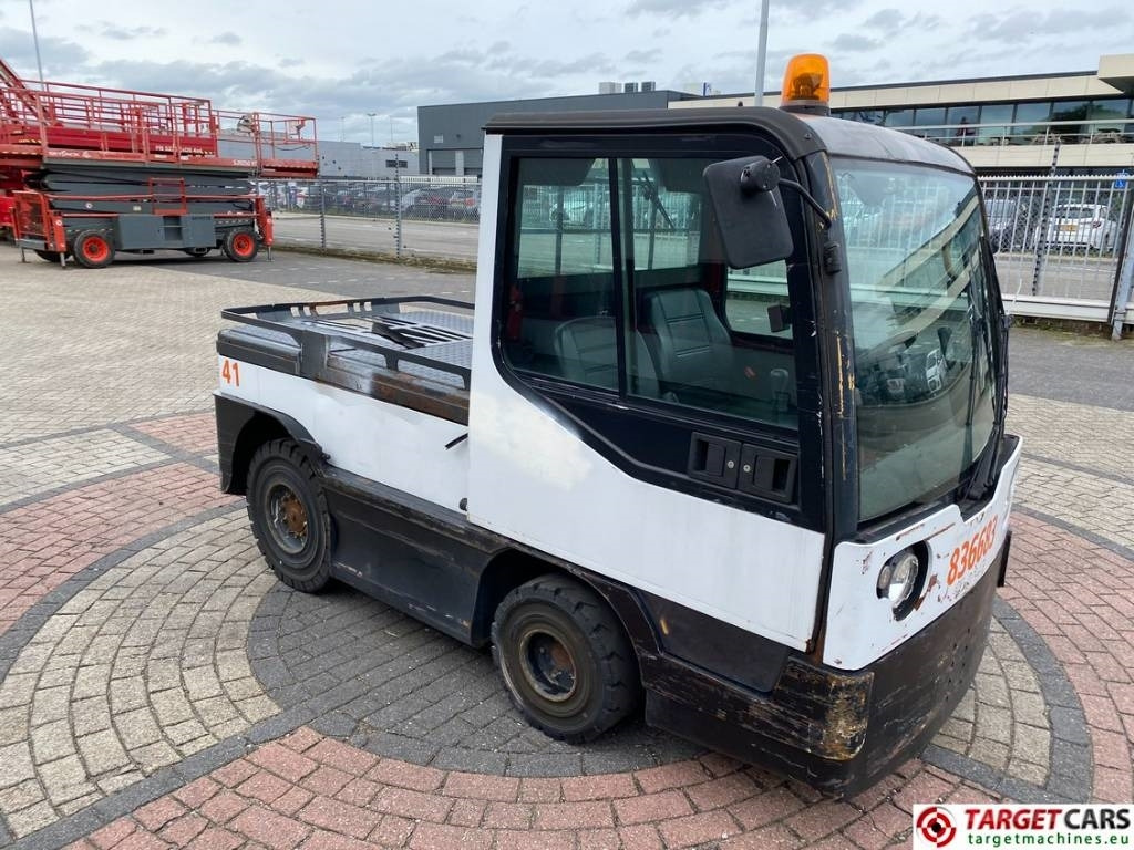 Linde P250 Tow Tug Truck Tractor Electric 80V max 25T  - جرار خدمات بلدية: صورة 2 Linde P250 Tow Tug Truck Tractor Electric 80V max 25T  - جرار خدمات بلدية: صورة 2