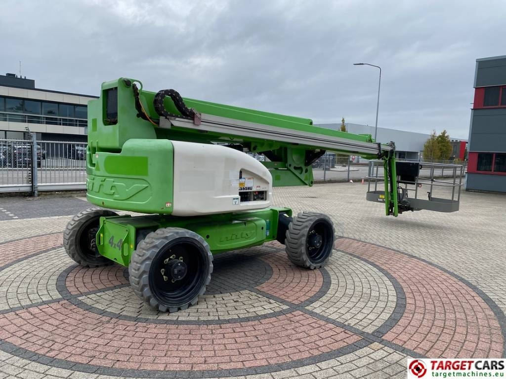 Niftylift HR28 HyBrid Articulated 4x4 Boom Work Lift 2800cm - مرفاع مفصلي: صورة 3 Niftylift HR28 HyBrid Articulated 4x4 Boom Work Lift 2800cm - مرفاع مفصلي: صورة 3