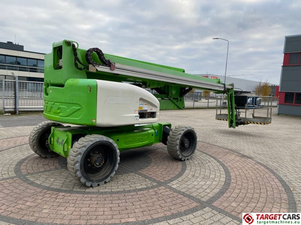 Niftylift HR28 HyBrid Articulated 4x4 Boom Work Lift 2800cm - مرفاع مفصلي: صورة 3 Niftylift HR28 HyBrid Articulated 4x4 Boom Work Lift 2800cm - مرفاع مفصلي: صورة 3