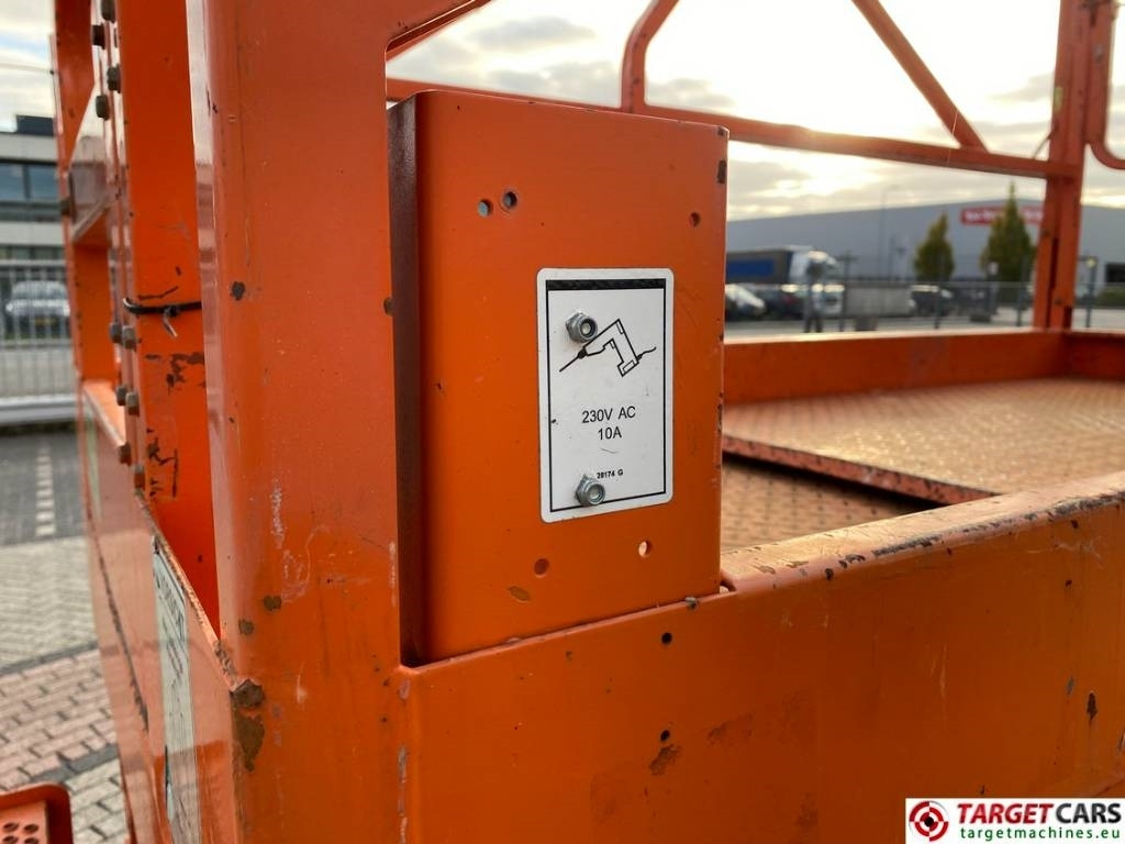 مرفاع مقصي PB Lifttechnik S140-12EC Electric Scissor Work Lift 1380cm: صورة 25