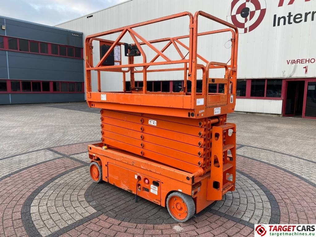 PB Lifttechnik S140-12EC Electric Scissor Work Lift 1380cm - مرفاع مقصي: صورة 4 PB Lifttechnik S140-12EC Electric Scissor Work Lift 1380cm - مرفاع مقصي: صورة 4