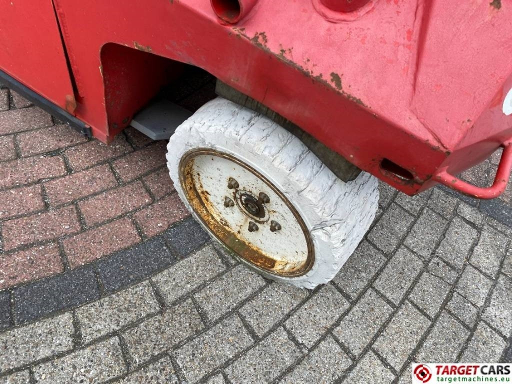 مرفاع مقصي PB Lifttechnik S225-12E Electric Scissor Work Lift 2250cm DEFECT: صورة 23 مرفاع مقصي PB Lifttechnik S225-12E Electric Scissor Work Lift 2250cm DEFECT: صورة 23