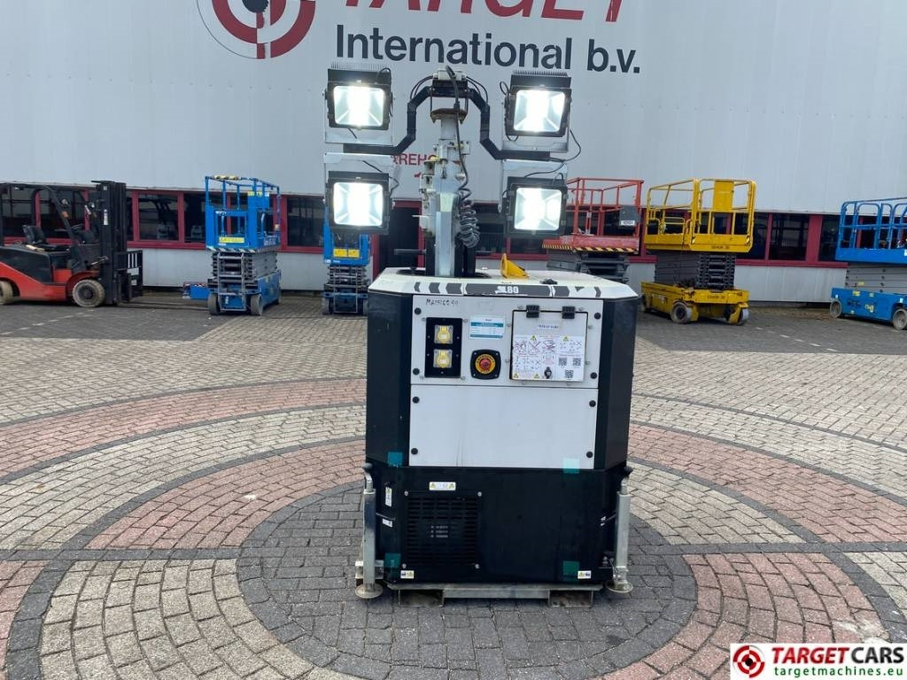 SMC SL80 Tower Light SL80K 4x300W Led - برج إنارة: صورة 5 SMC SL80 Tower Light SL80K 4x300W Led - برج إنارة: صورة 5