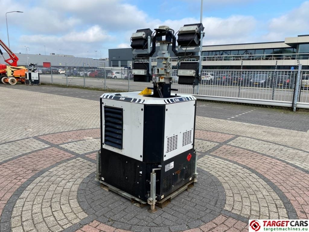 SMC SL80 Tower Light SL80K 4x300W Led - برج إنارة: صورة 2 SMC SL80 Tower Light SL80K 4x300W Led - برج إنارة: صورة 2