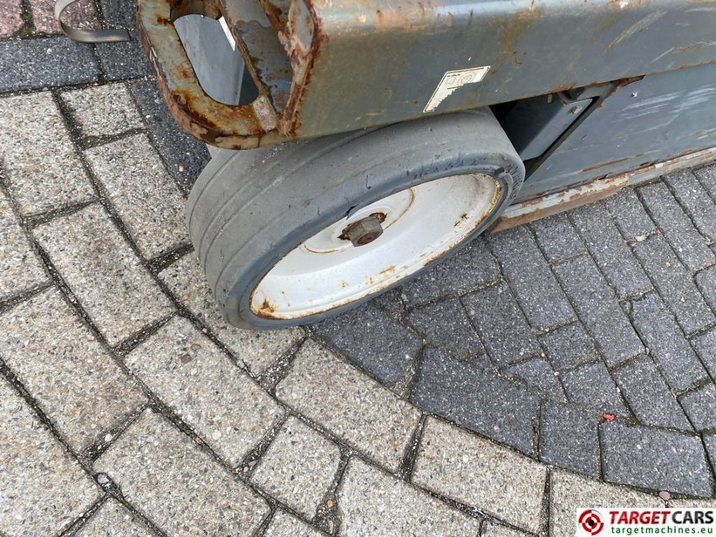 مرفاع مقصي SkyJack SJIII-4740 Electric Scissor Work Lift 1380cm: صورة 24