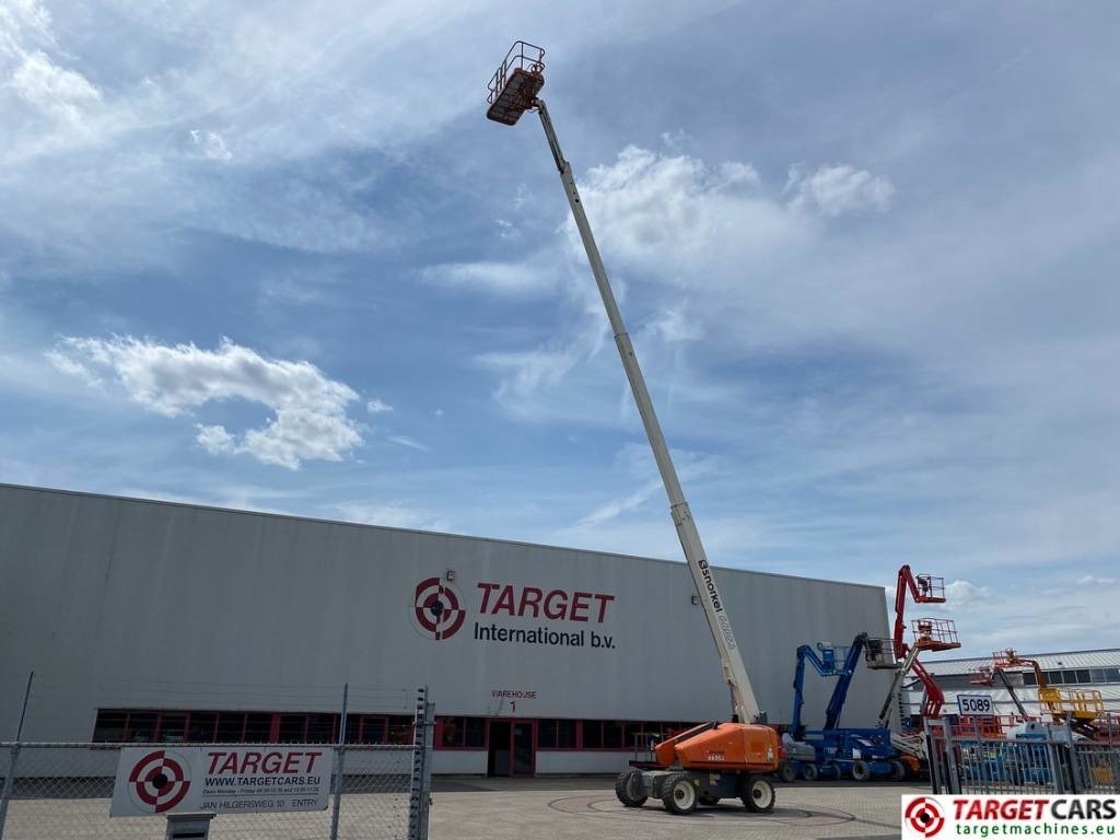 Snorkel 660SJ Telescopic 4x4 Diesel Boom Work Lift 2230cm - مرفاع تلسكوبي: صورة 5 Snorkel 660SJ Telescopic 4x4 Diesel Boom Work Lift 2230cm - مرفاع تلسكوبي: صورة 5
