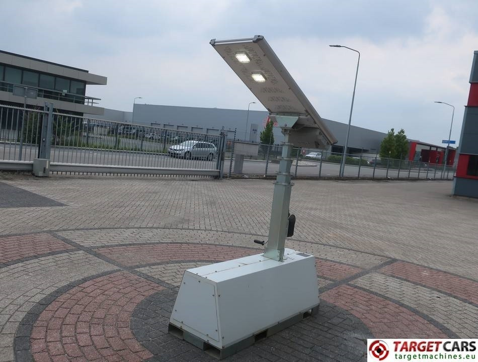 Trime X-Pole 2x25W Led Solar Tower Light - برج إنارة: صورة 3 Trime X-Pole 2x25W Led Solar Tower Light - برج إنارة: صورة 3