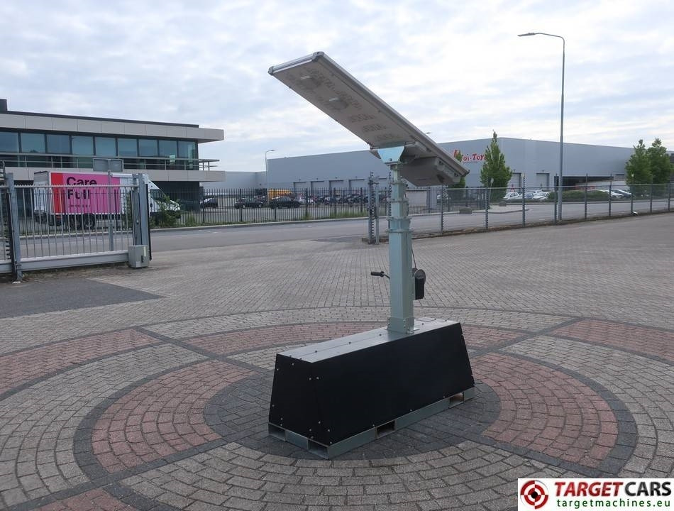 Trime X-Pole 2x25W Led Solar Tower Light - برج إنارة: صورة 3 Trime X-Pole 2x25W Led Solar Tower Light - برج إنارة: صورة 3