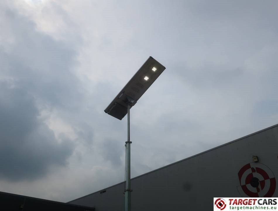برج إنارة Trime X-Pole Tower Light 2x25W Led Solar Panel: صورة 15 برج إنارة Trime X-Pole Tower Light 2x25W Led Solar Panel: صورة 15