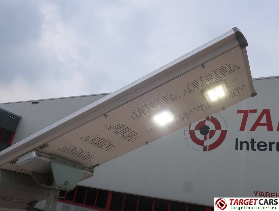 برج إنارة Trime X-Pole Tower Light 2x25W Led Solar Panel: صورة 7 برج إنارة Trime X-Pole Tower Light 2x25W Led Solar Panel: صورة 7