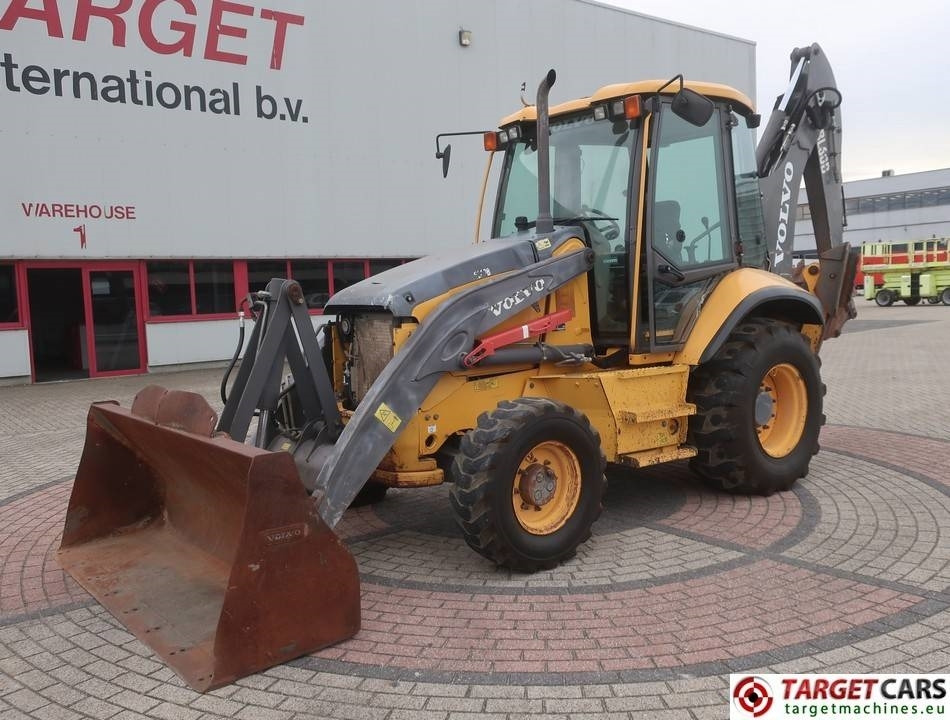 Volvo BL60B Backhoe 4x4 Loader - لودر ذو محراث خلفي/ باكهو: صورة 1 Volvo BL60B Backhoe 4x4 Loader - لودر ذو محراث خلفي/ باكهو: صورة 1