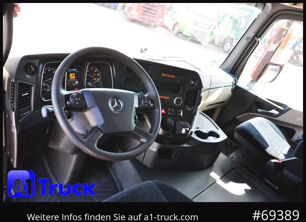 MERCEDES-BENZ Actros 1832, Lowliner, 1 Vorbesitzer - مقطورة السحب: صورة 4 MERCEDES-BENZ Actros 1832, Lowliner, 1 Vorbesitzer - مقطورة السحب: صورة 4