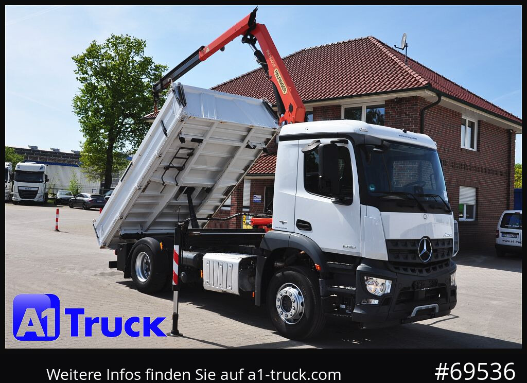 MERCEDES-BENZ Arocs 1830, Kipper + Kran,Palfinger, Funk, - شاحنة كرين: صورة 1 MERCEDES-BENZ Arocs 1830, Kipper + Kran,Palfinger, Funk, - شاحنة كرين: صورة 1