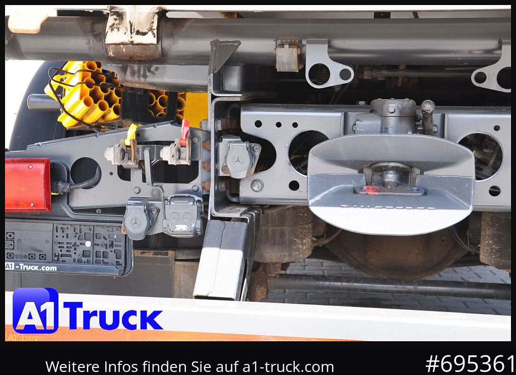 MERCEDES-BENZ Arocs 1830, Kipper + Kran,Palfinger, Funk, - شاحنة قلاب, شاحنة كرين: صورة 5 MERCEDES-BENZ Arocs 1830, Kipper + Kran,Palfinger, Funk, - شاحنة قلاب, شاحنة كرين: صورة 5