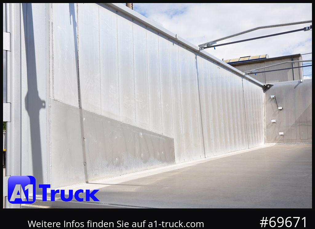 REISCH RHKS, Alu-Kippmulde 52m³, Kombitüren, Alufelgen, Liftachse, - نصف مقطورة قلابة: صورة 2 REISCH RHKS, Alu-Kippmulde 52m³, Kombitüren, Alufelgen, Liftachse, - نصف مقطورة قلابة: صورة 2